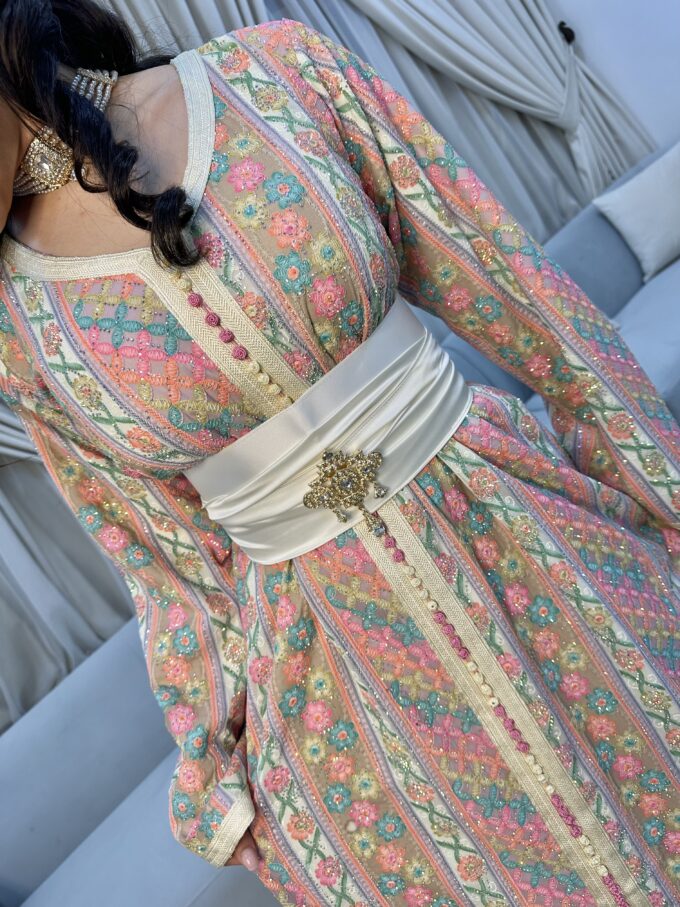 Moroccan Cashmere Caftan with stones - Image 3