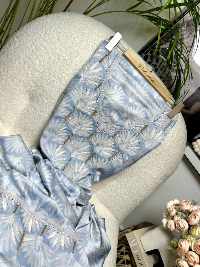 Palm Mukhawar Italian Silk
