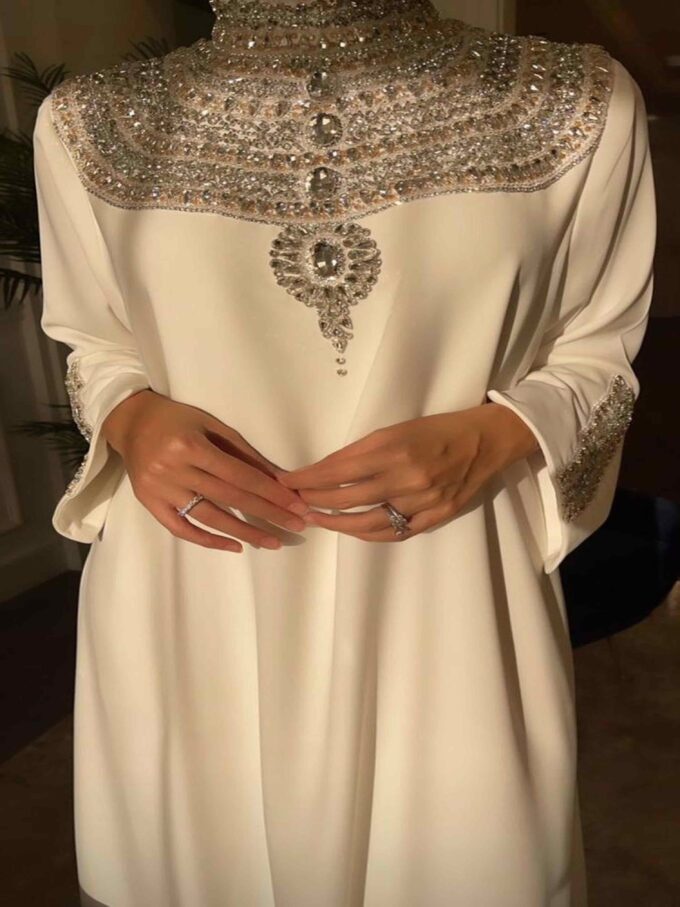 Princess Jalabia Crepe White